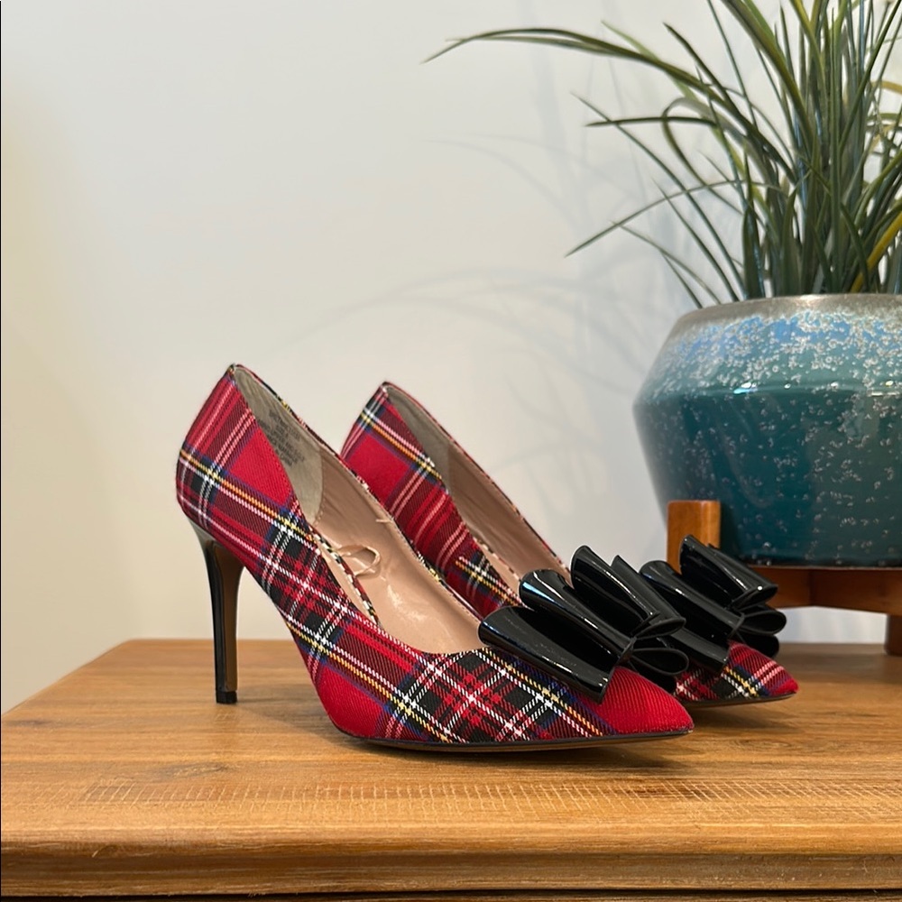 Betsy Johnson Plaid Red and Black Women's Heels Size 8